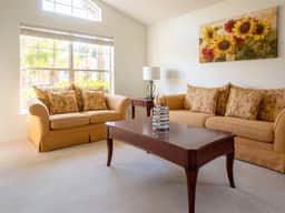 4Bed/3Bath Perfect Location, Perfect Home - Image 4